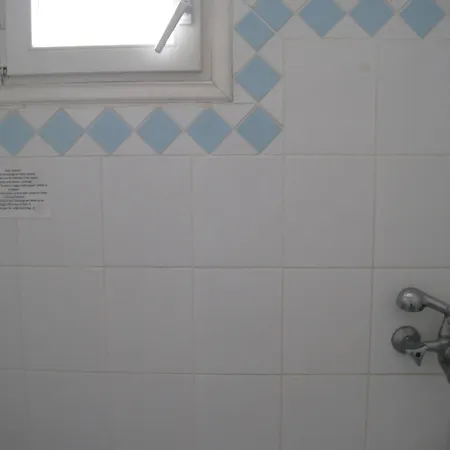 Tsanakou Vineyard Glinado *