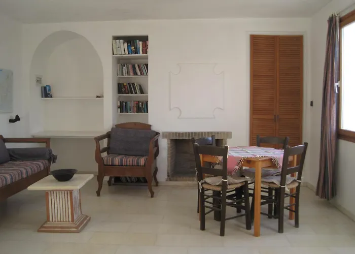 Tsanakou Vineyard Glinado Holiday home *